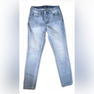 Aeropostale Light Wash High Rise Skinny Jeans